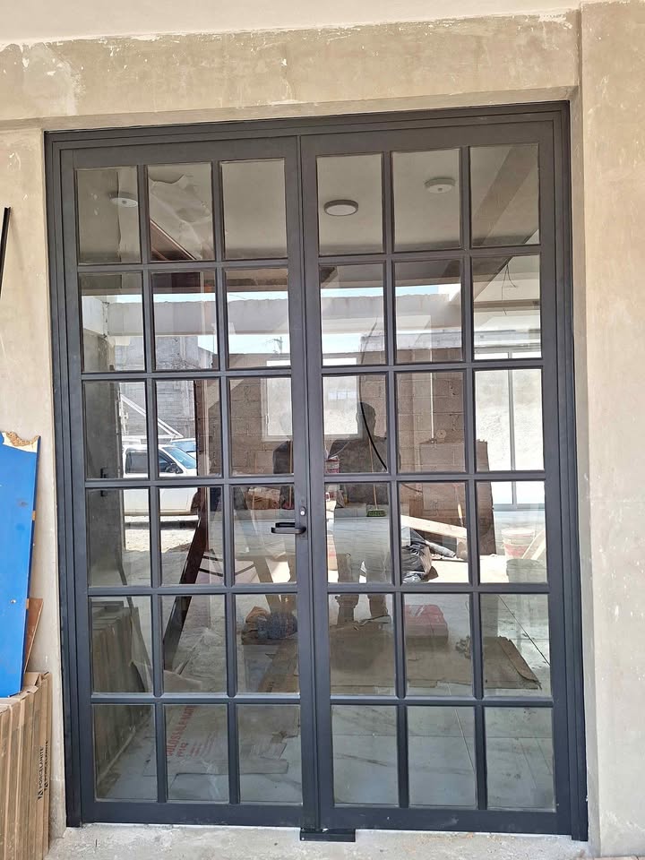 cancelería de aluminio y vidrio en Saltillo